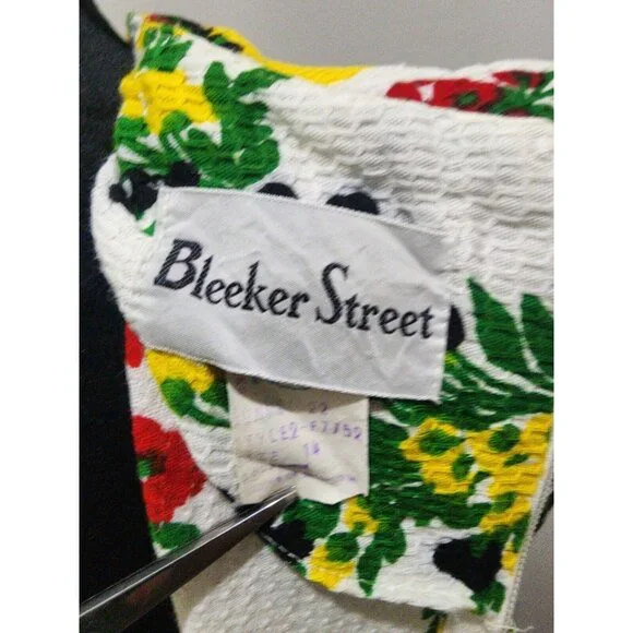 VTG Gorgeous Bleeker Street Floral Dress 60s 70s Retro Waffle Cinch Waist Sz S M - Picture 12 of 13